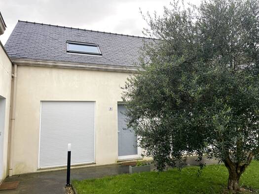 Maison à louer 780 € 2 pièces 1 chambre 35 m² Mendès France Nantes 44100
