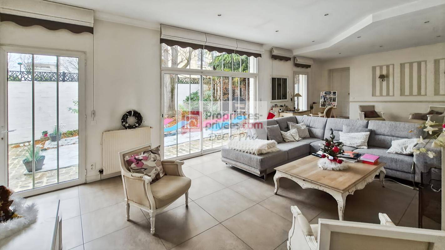 Maison à vendre, 280m², SURESNES