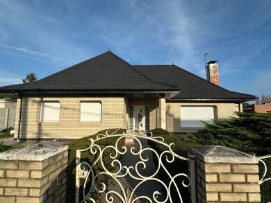 Maison de plain-pied à vendre 460 000 € 5 pièces 3 chambres 122 m² 639 m² de terrain Faches Thumesnil 59155