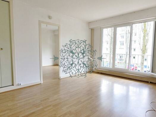 Appartement à vendre 70 000 € 2 pièces 1 chambre 42,8 m² Étage 1/4 Argentine Beauvais 60000