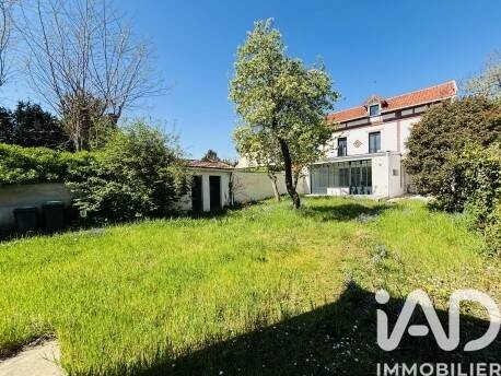 Maison à vendre, 143m², SAINT MAUR DES FOSSES