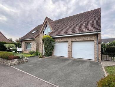 Maison à vendre 438 000 € 8 pièces 4 chambres 152 m² 700 m² de terrain Hazebrouck 59190