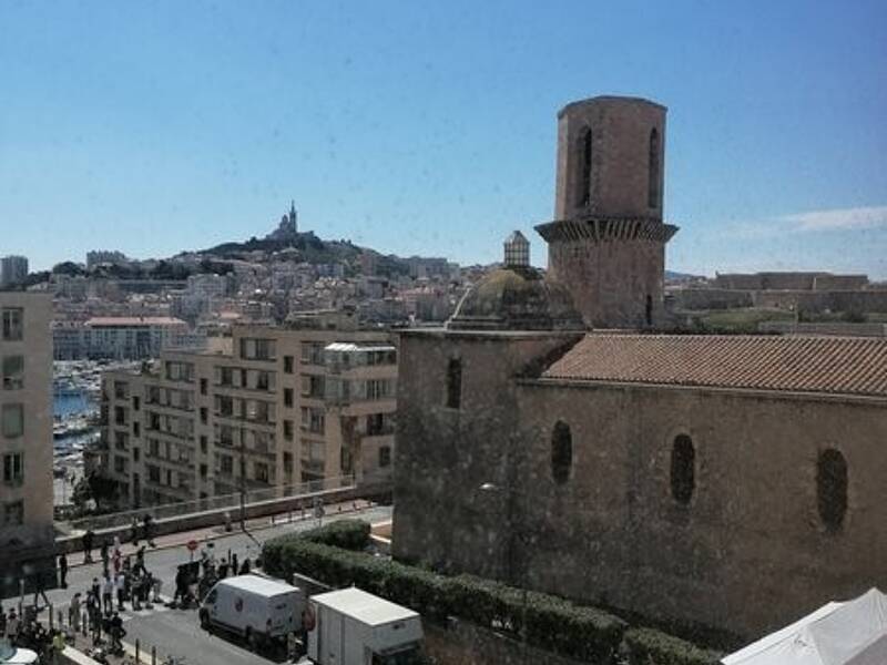 Maison à louer, 104m², MARSEILLE 2E