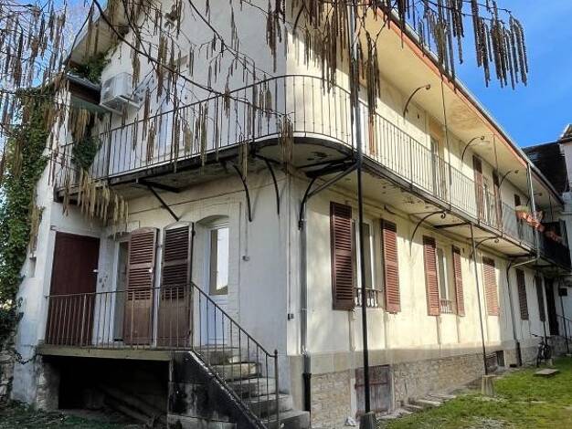 Appartement à vendre 96 500 € 2 pièces 1 chambre 42 m² Préfecture Lons-le-Saunier 39000