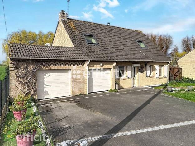 Pavillon à vendre 274 000 € 4 pièces 3 chambres 113 m² 1 077 m² de terrain Bierne 59380