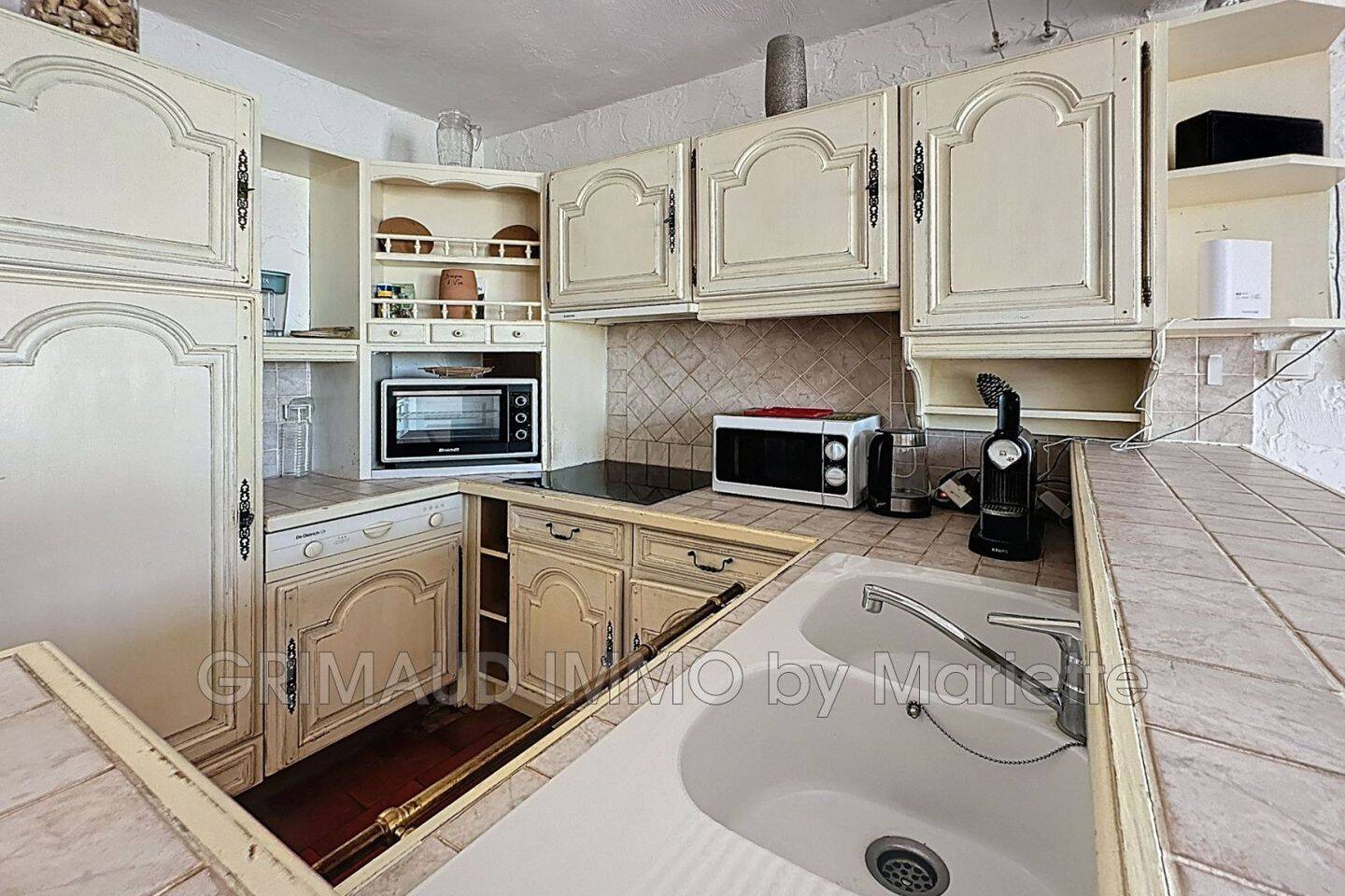 Maison à vendre, 50m², GRIMAUD