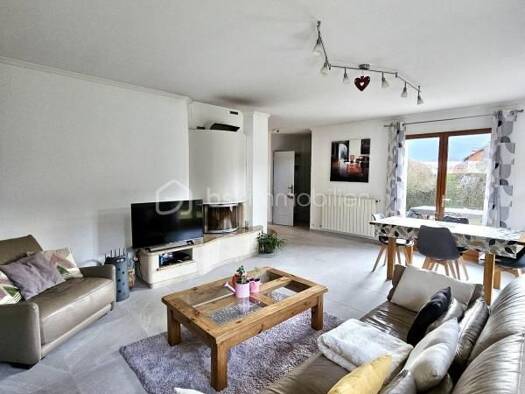 Maison à vendre 698 000 € 5 pièces 3 chambres 132 m² 944 m² de terrain Doussard 74210