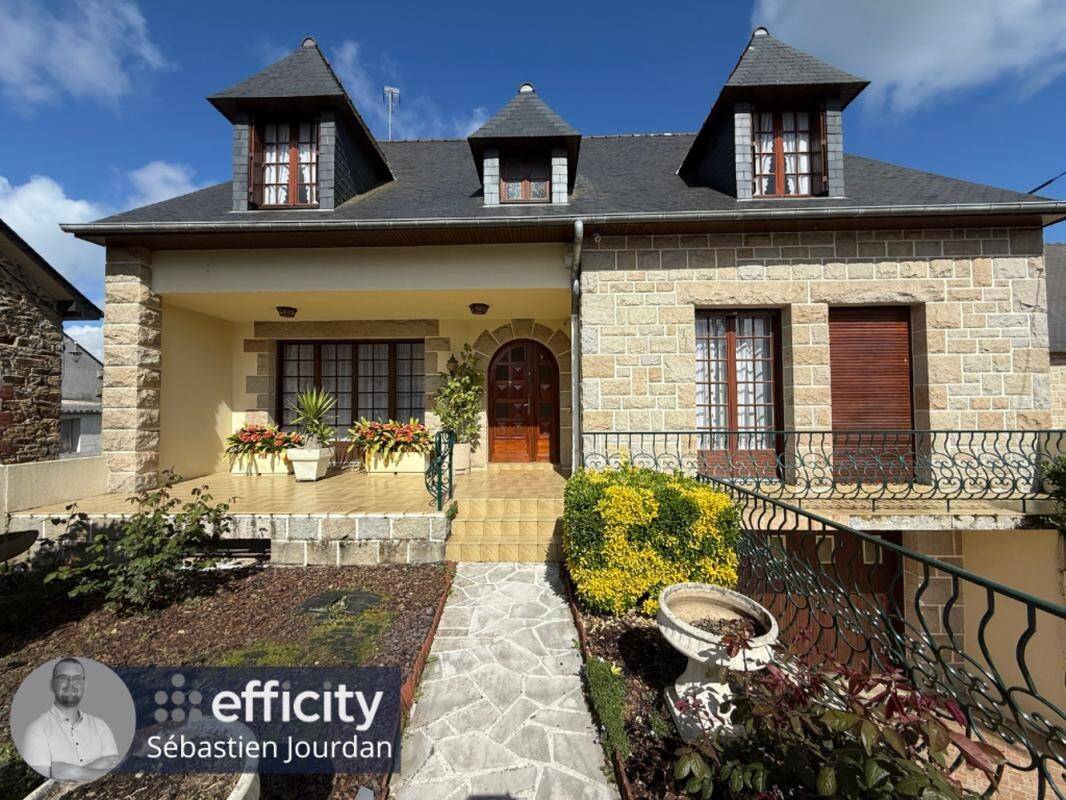 Maison à vendre, 242m², LA GUERCHE DE BRETAGNE