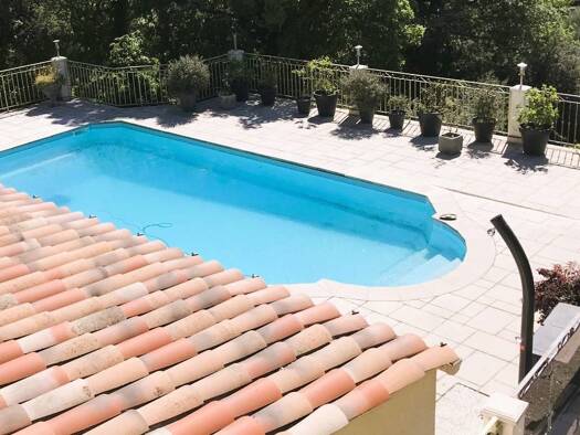 Maison à vendre 580 000 € 5 pièces 4 chambres 140 m² 2 800 m² de terrain Callas 83830