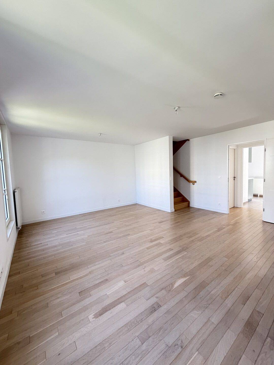 Maison à louer, 80m², VERSAILLES