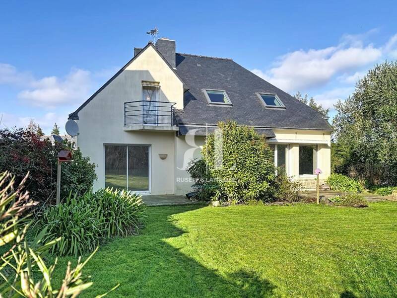 Maison à vendre, 135m², LOCMIQUELIC