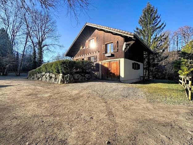 Maison à vendre 580 000 € 5 pièces 4 chambres 90 m² 1 062 m² de terrain Fillière 74570