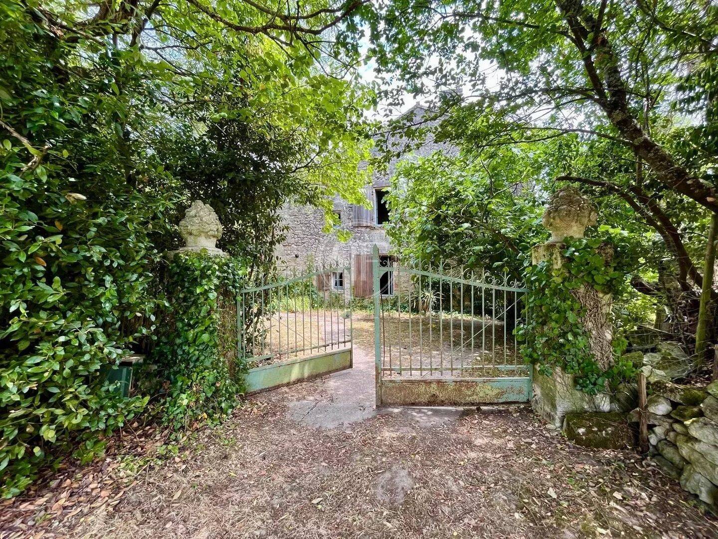 Maison à vendre, 384m², LA LANDE DE FRONSAC