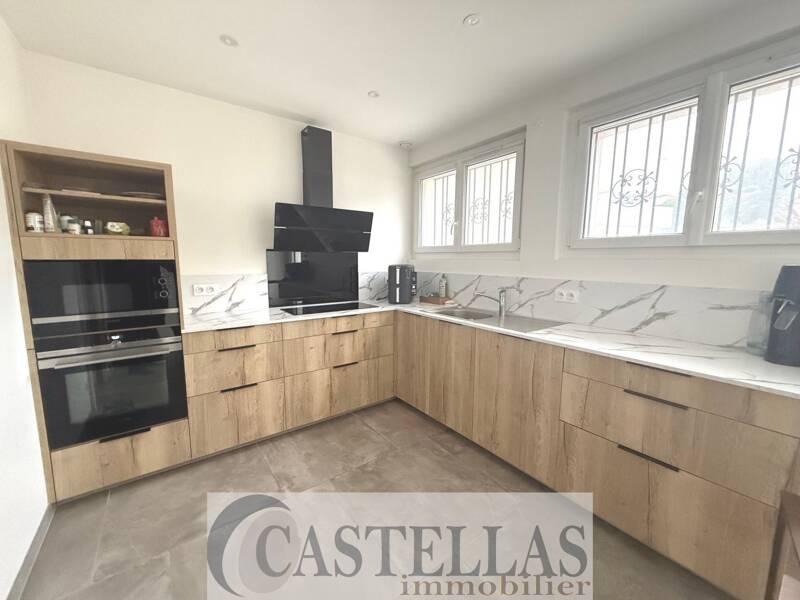 Maison à vendre, 192m², CARNOUX EN PROVENCE