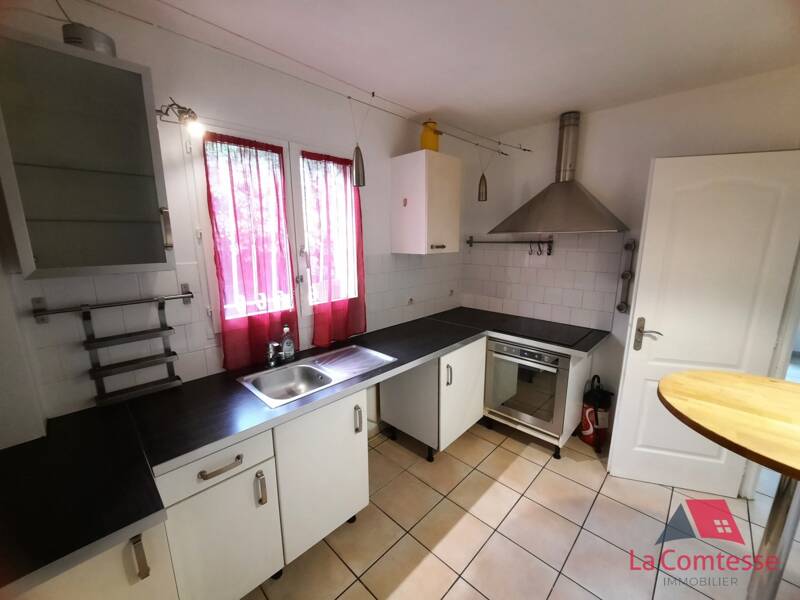 Maison à louer, 85m², MARSEILLE 8E