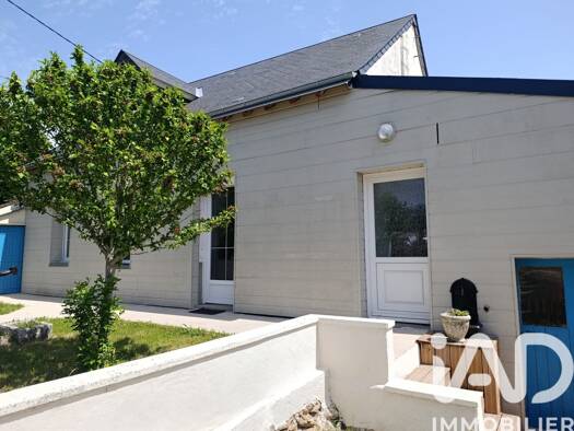Maison à vendre 157 700 € 3 pièces 2 chambres 105 m² 1 070 m² de terrain Coulommiers-la-Tour 41100