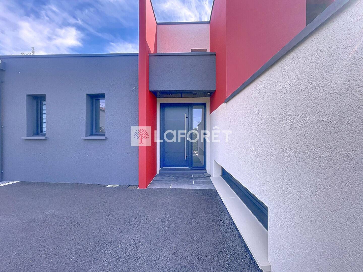 Maison à vendre, 130m², SAINT GEORGES DES GROSEILLERS