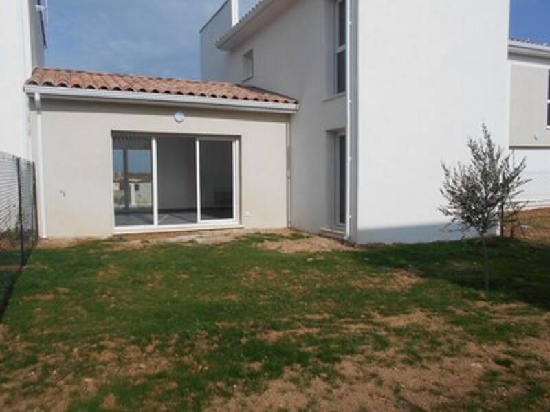 Maison à louer, 89m², GARONS