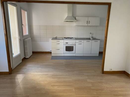 Appartement à louer 545 € 2 pièces 44 m² RDC Centre Ville-Stalingrad Alès 30100