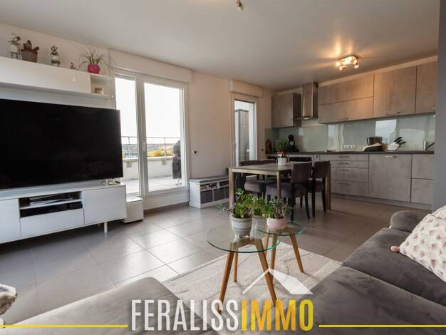 Appartement à vendre 319 900 € 4 pièces 3 chambres 80 m² Étage 4/4 Les Bruzacques Jouy-le-Moutier 95280