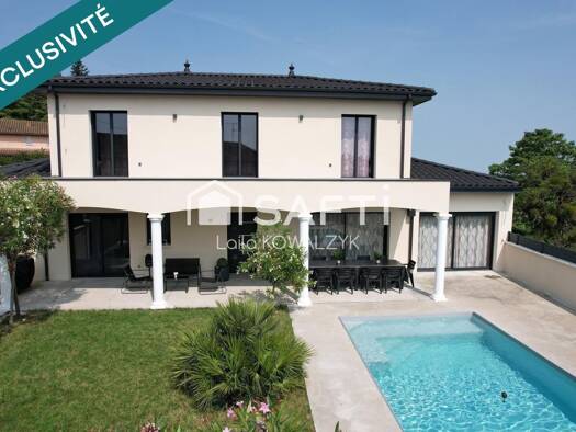 Villa à vendre 598 000 € 12 pièces 4 chambres 200 m² 524 m² de terrain Grenay 38540