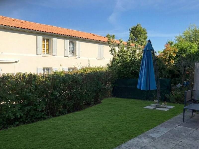 Maison à louer, 67m², SAINTES