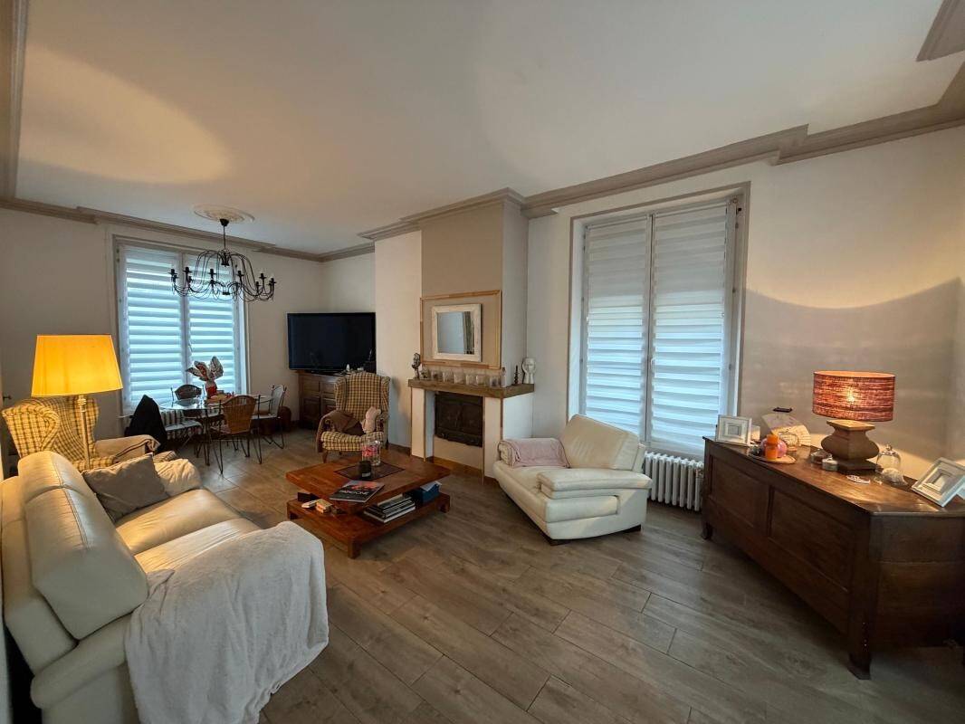 Maison à vendre, 210m², FAREMOUTIERS