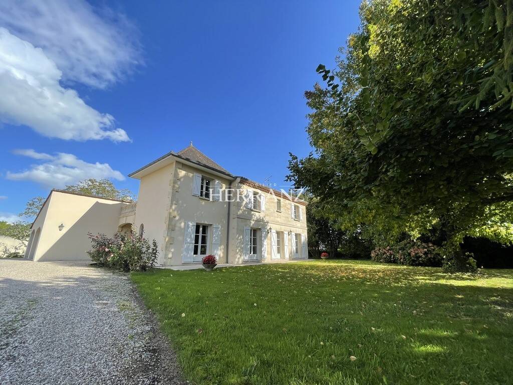 Maison à vendre, 189m², LIBOURNE