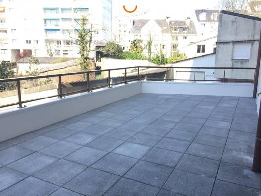 Appartement à louer 617 € 2 pièces 1 chambre 41 m² RDC Ouest Péri-Centre Ville Vannes 56000