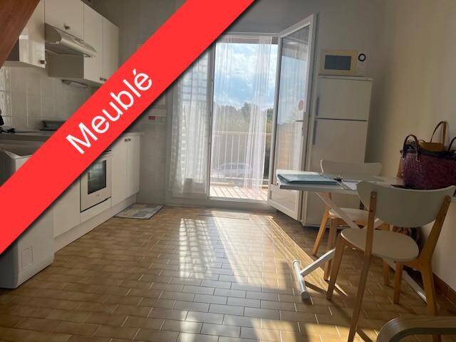 Maison à louer, 33m², HYERES
