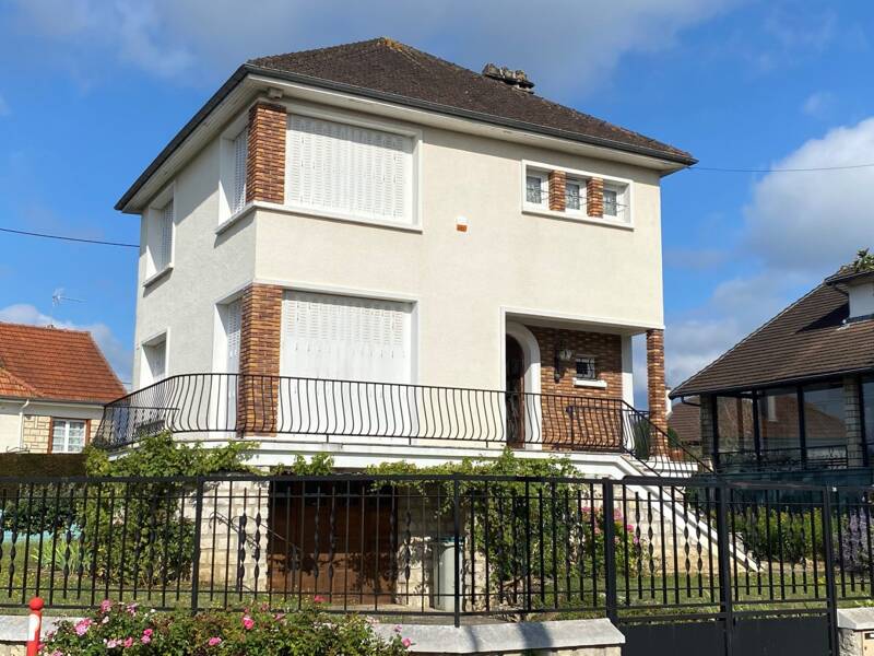 Maison à vendre, 101m², COMBS LA VILLE