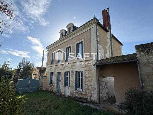 Maison à vendre 189 900 € 4 pièces 3 chambres 147 m² 1 231 m² de terrain Centre Naintré 86530