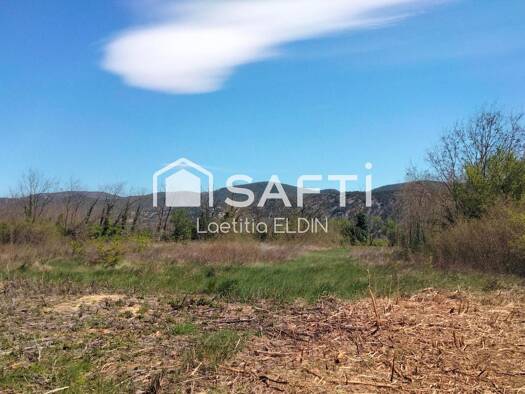 Terrain constructible à vendre 134 000 € 1 400 m² de terrain Vallon-Pont-d'Arc 07150