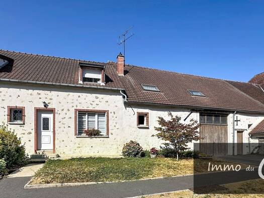 Maison à vendre 235 000 € 9 pièces 4 chambres 240 m² 1 010 m² de terrain Montmirail 51210