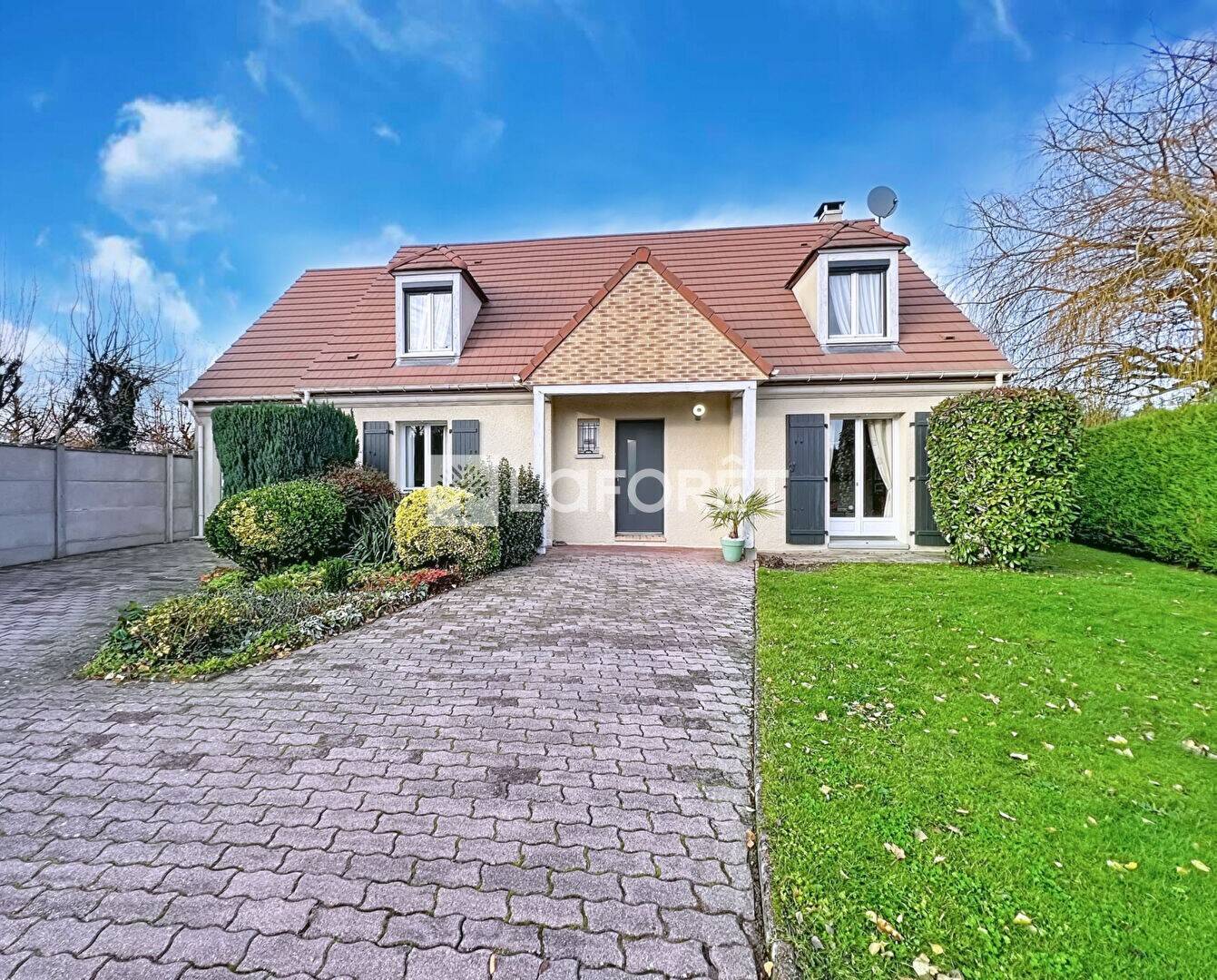 Maison à vendre, 148m², NOGENT LE PHAYE
