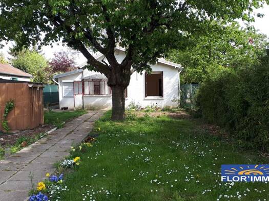 Maison de plain-pied à vendre 229 000 € 2 pièces 1 chambre 38 m² 439 m² de terrain Sainte-Geneviève-des-Bois 91700