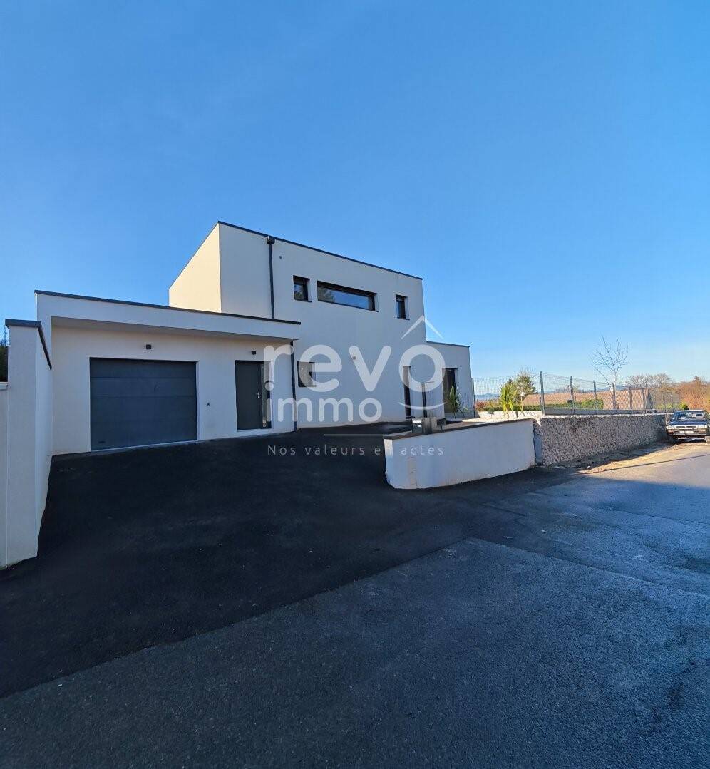 Maison à vendre, 112m², SAINT JEAN DE THURIGNEUX
