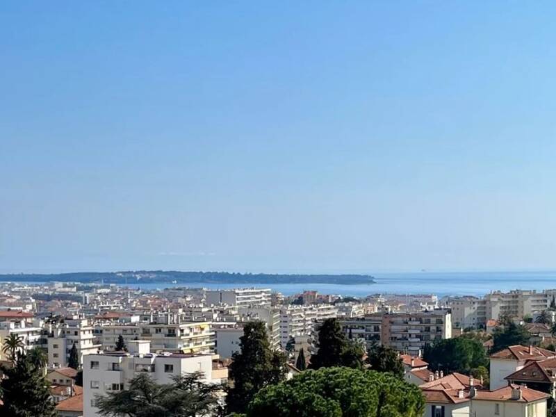 Maison à louer, 96m², CANNES