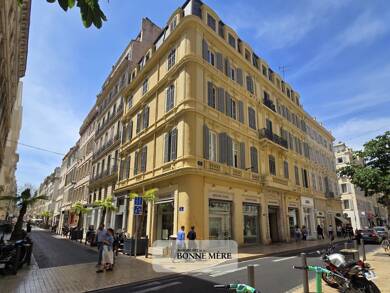 Appartement à vendre 138 000 € 1 pièce 27 m² Étage 2/4 disponible à partir du 31/03/2026 Opéra Marseille 1er 13001
