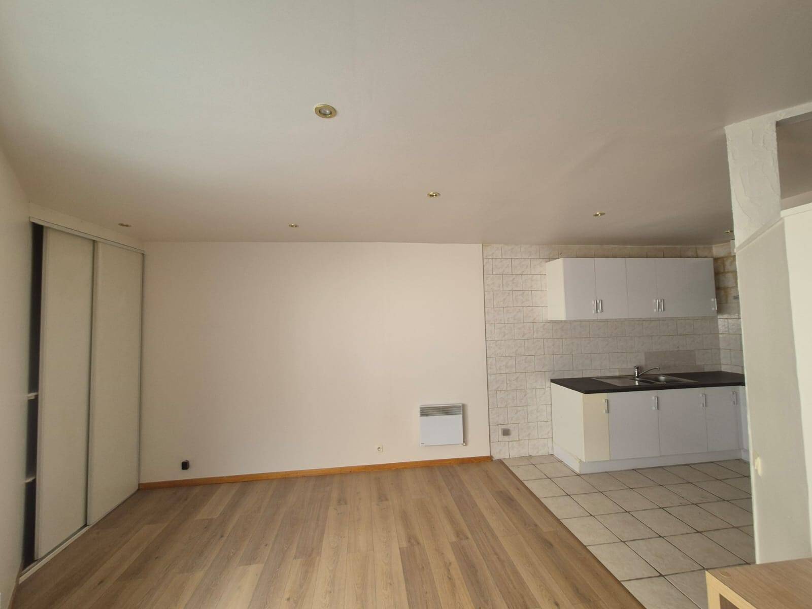 Maison à louer, 30m², ARGENTEUIL