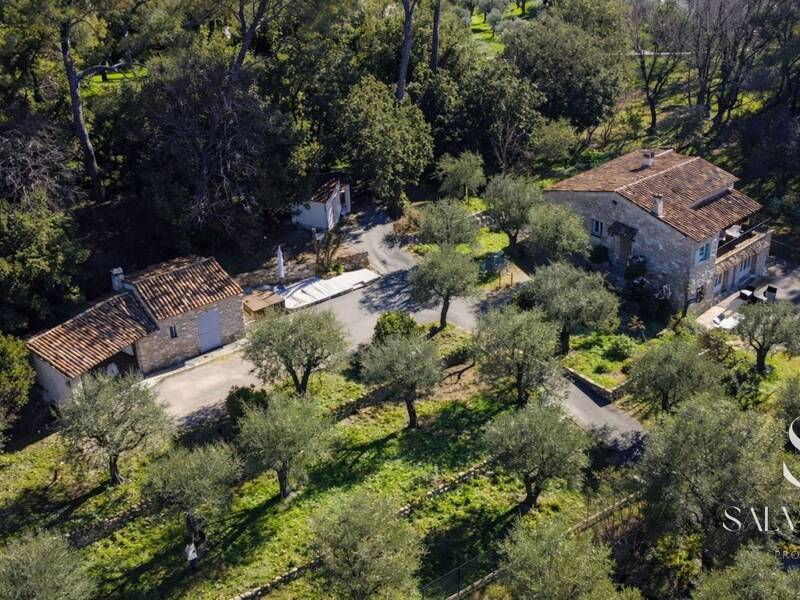 Maison à vendre, 183m², MOUANS SARTOUX