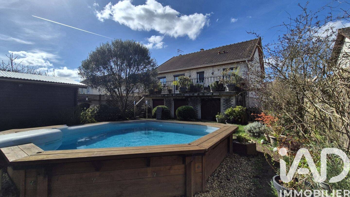 Maison à vendre, 105m², ROISSY EN BRIE