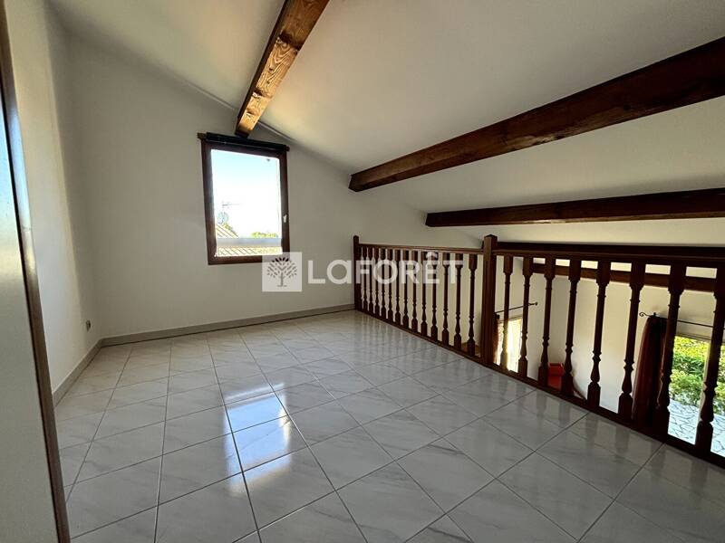 Maison à louer, 136m², PEROLS