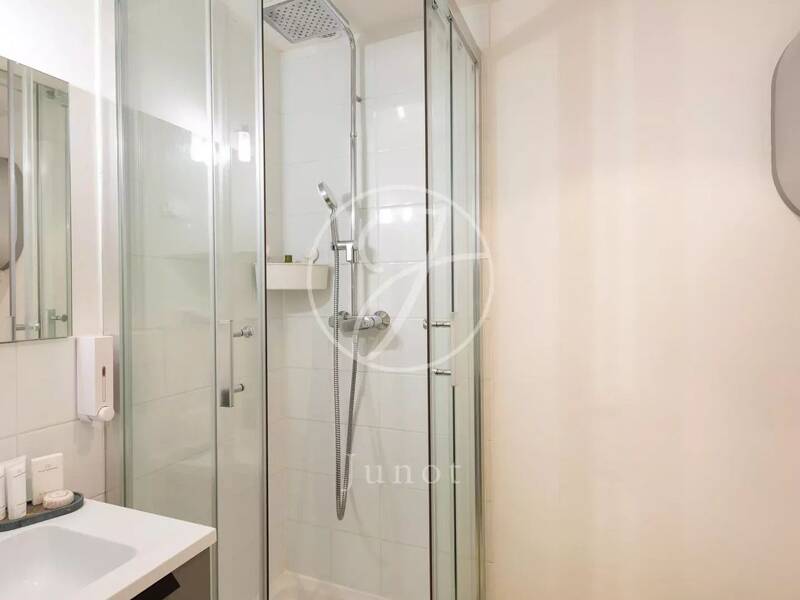 Maison à louer, 32m², PARIS 16E