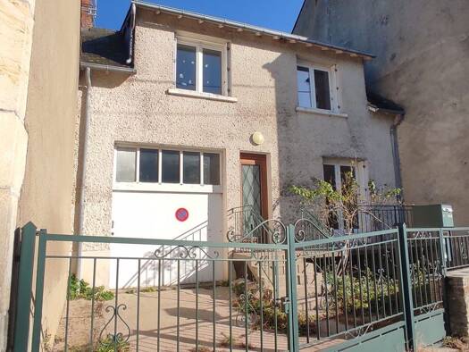 Maison à vendre 86 240 € 5 pièces 4 chambres 108 m² Badecon-le-Pin 36200