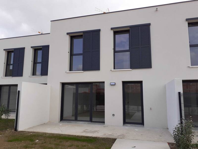 Maison à louer, 91m², PEZENAS