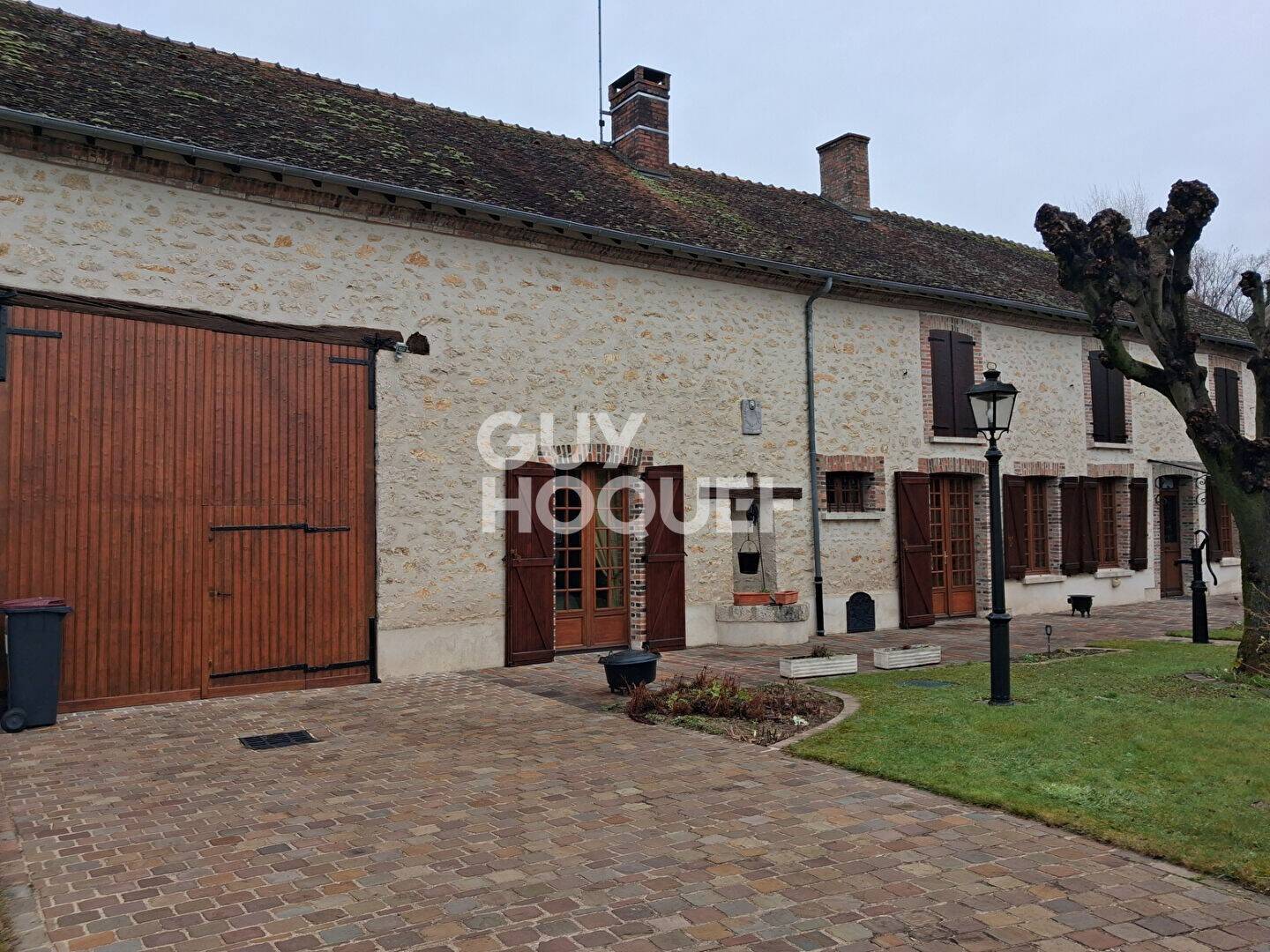 Maison à vendre, 221m², LONGUEVILLE