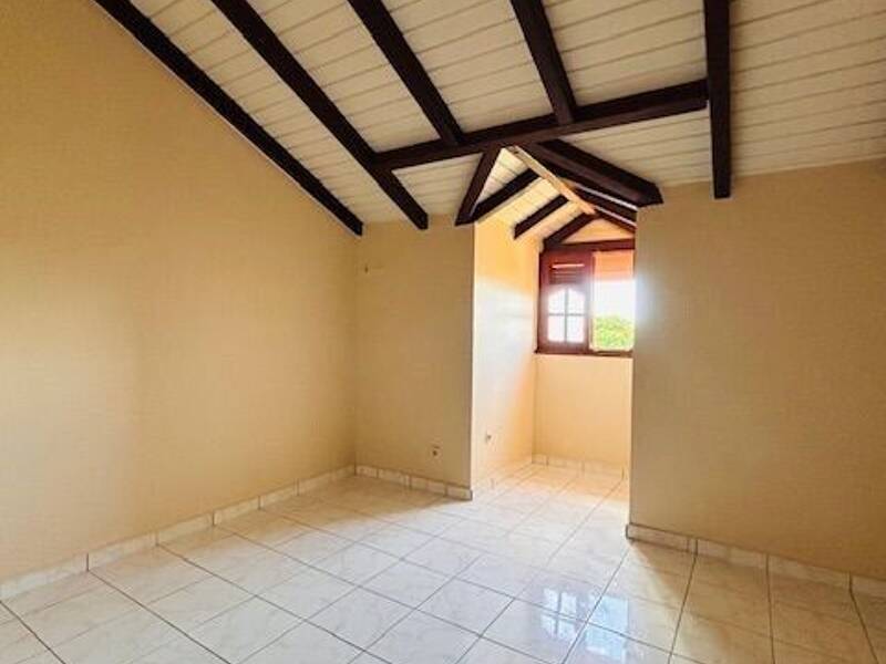 Maison à louer, 61m², POINTE A PITRE