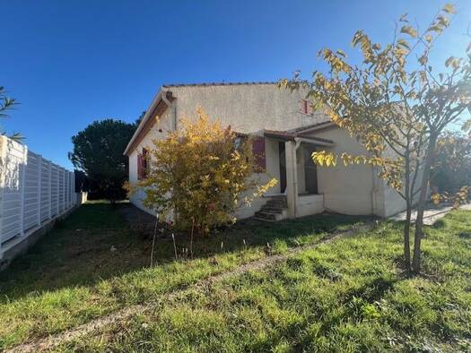 Maison de plain-pied à vendre 330 000 € 4 pièces 3 chambres 110 m² 645 m² de terrain Marseillan 34340