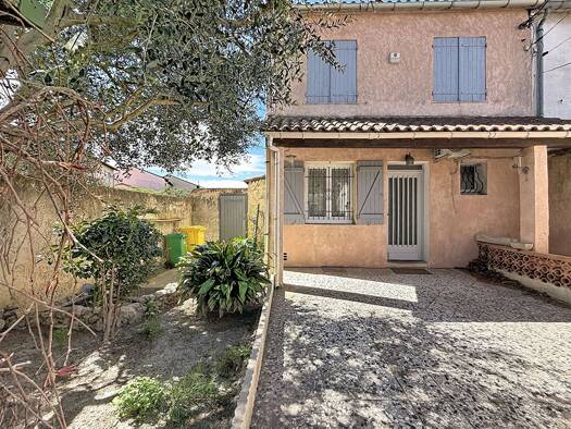 Maison à vendre 219 900 € 6 pièces 4 chambres 104 m² 250 m² de terrain Clos de l'Epi-Neuf Peyres Avignon 84000